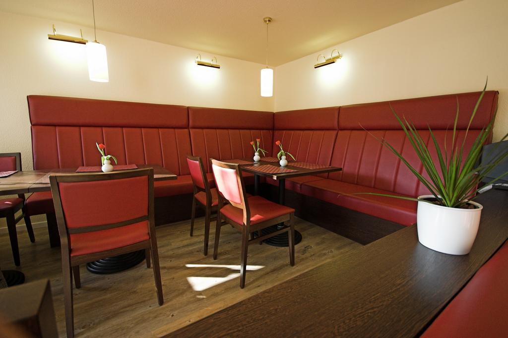 Hotel Wiking Kiel Bagian luar foto